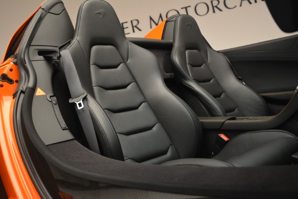 Used 2015 McLaren 650S Spider for sale Sold at Bugatti of Greenwich in Greenwich CT 06830 27