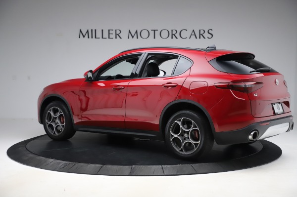 Used 2018 Alfa Romeo Stelvio Sport Q4 for sale Sold at Bugatti of Greenwich in Greenwich CT 06830 4