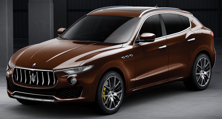 New 2018 Maserati Levante S Q4 GranLusso for sale Sold at Bugatti of Greenwich in Greenwich CT 06830 1