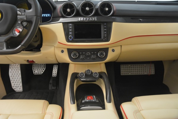 Used 2014 Ferrari FF for sale Sold at Bugatti of Greenwich in Greenwich CT 06830 17