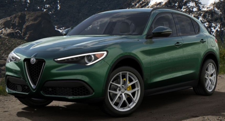 New 2018 Alfa Romeo Stelvio Ti Sport Q4 for sale Sold at Bugatti of Greenwich in Greenwich CT 06830 1