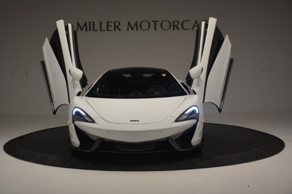 Used 2018 McLaren 570GT for sale Sold at Bugatti of Greenwich in Greenwich CT 06830 13