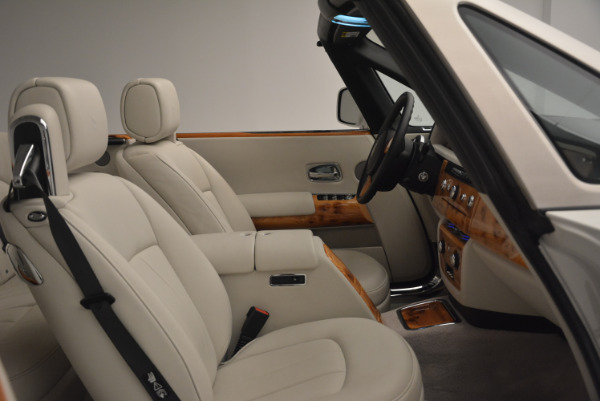 Used 2013 Rolls-Royce Phantom Drophead Coupe for sale Sold at Bugatti of Greenwich in Greenwich CT 06830 27