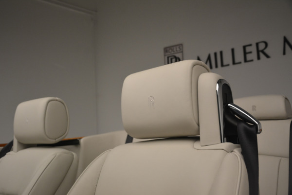 Used 2013 Rolls-Royce Phantom Drophead Coupe for sale Sold at Bugatti of Greenwich in Greenwich CT 06830 28