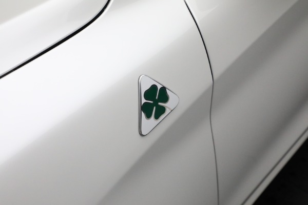 Used 2018 Alfa Romeo Stelvio Quadrifoglio Quadrifoglio for sale Sold at Bugatti of Greenwich in Greenwich CT 06830 16