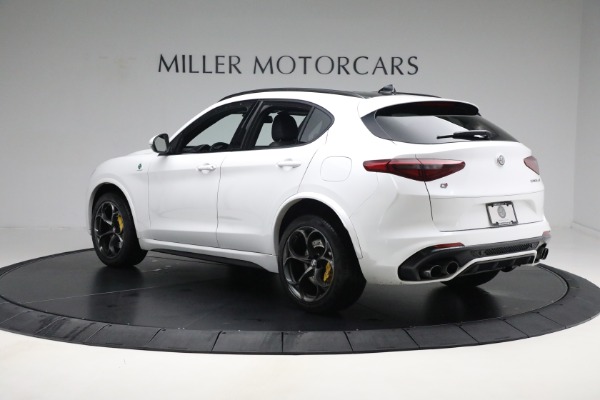 New 2018 Alfa Romeo Stelvio Quadrifoglio Quadrifoglio for sale Sold at Bugatti of Greenwich in Greenwich CT 06830 6