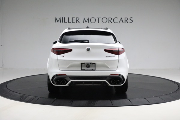 Used 2018 Alfa Romeo Stelvio Quadrifoglio Quadrifoglio for sale Sold at Bugatti of Greenwich in Greenwich CT 06830 7