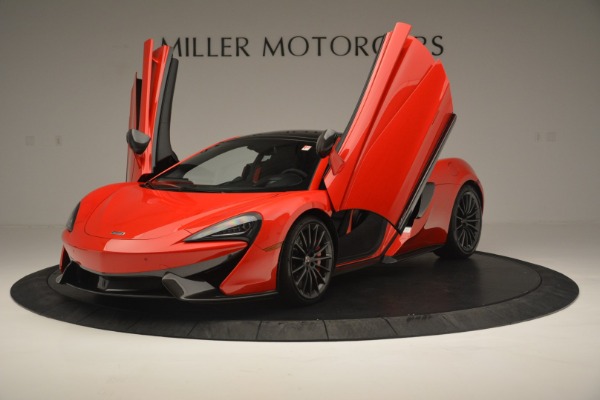 Used 2018 McLaren 570GT for sale Sold at Bugatti of Greenwich in Greenwich CT 06830 14