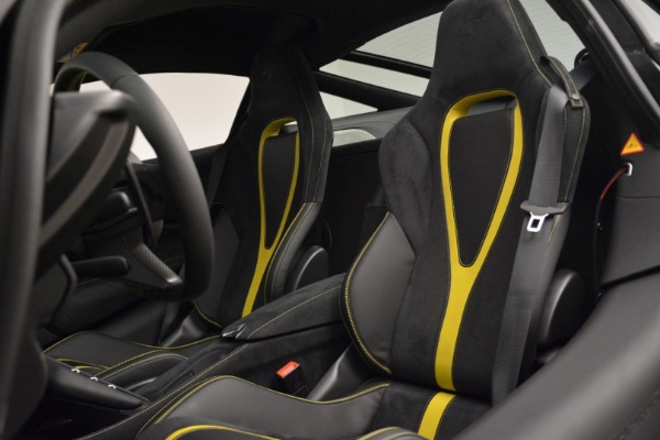 Used 2018 McLaren 720S Coupe for sale Sold at Bugatti of Greenwich in Greenwich CT 06830 17