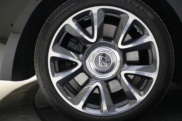 Used 2018 Rolls-Royce Wraith for sale $195,900 at Bugatti of Greenwich in Greenwich CT 06830 12