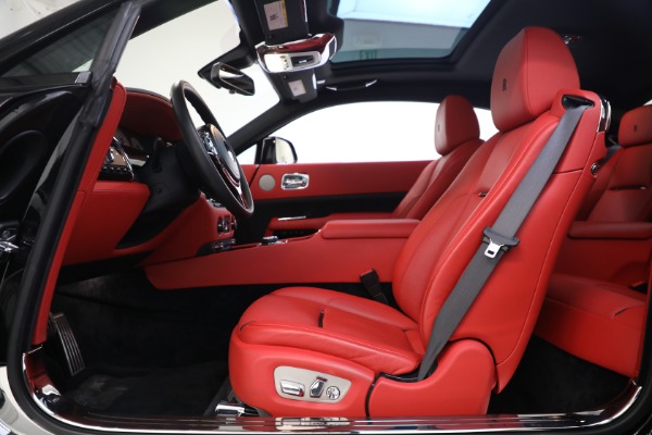 Used 2018 Rolls-Royce Wraith for sale $195,900 at Bugatti of Greenwich in Greenwich CT 06830 14