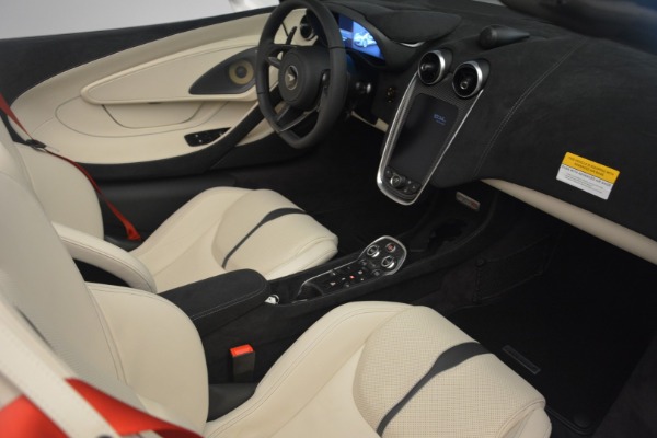 Used 2019 McLaren 570S Spider Convertible for sale Sold at Bugatti of Greenwich in Greenwich CT 06830 26