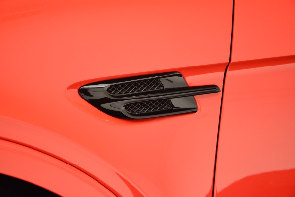 New 2019 BENTLEY Bentayga V8 for sale Sold at Bugatti of Greenwich in Greenwich CT 06830 17