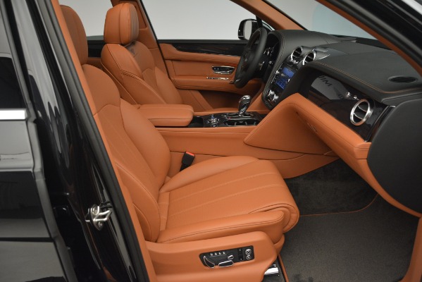 Used 2019 Bentley Bentayga V8 for sale Sold at Bugatti of Greenwich in Greenwich CT 06830 25