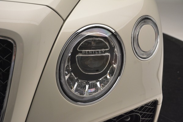Used 2019 Bentley Bentayga V8 for sale $169,900 at Bugatti of Greenwich in Greenwich CT 06830 14