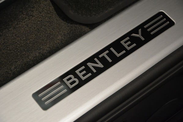 New 2019 Bentley Bentayga V8 for sale Sold at Bugatti of Greenwich in Greenwich CT 06830 25