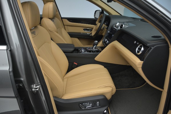 New 2019 Bentley Bentayga V8 for sale Sold at Bugatti of Greenwich in Greenwich CT 06830 27