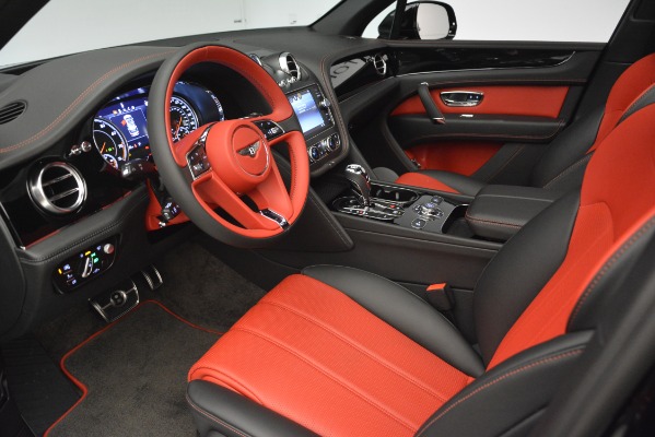 Used 2019 Bentley Bentayga V8 for sale $118,900 at Bugatti of Greenwich in Greenwich CT 06830 16
