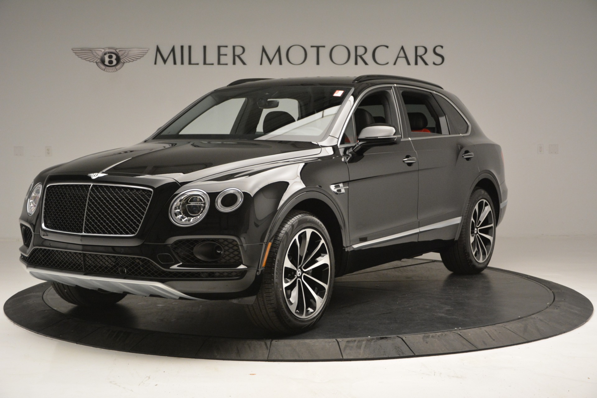 Used 2019 Bentley Bentayga V8 for sale Sold at Bugatti of Greenwich in Greenwich CT 06830 1