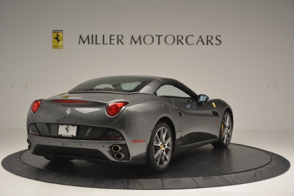 Used 2013 Ferrari California 30 for sale Sold at Bugatti of Greenwich in Greenwich CT 06830 19