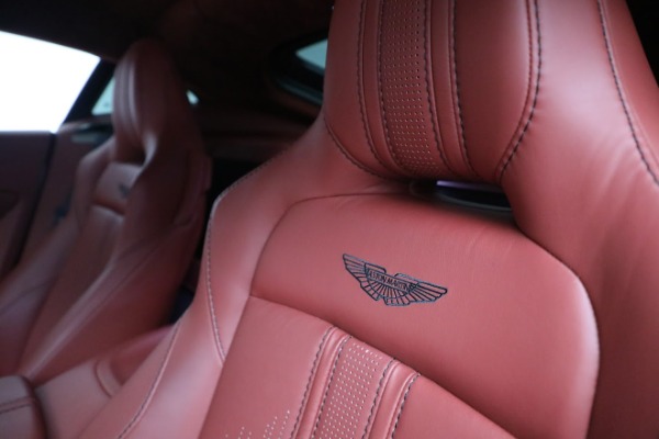 New 2019 Aston Martin Vantage for sale Sold at Bugatti of Greenwich in Greenwich CT 06830 17