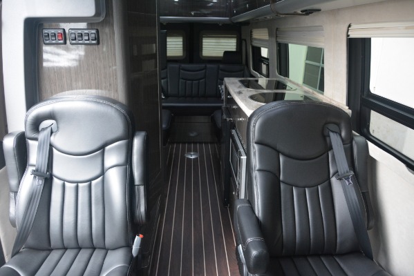 Used 2014 Mercedes-Benz Sprinter 3500 Airstream Lounge Extended for sale Sold at Bugatti of Greenwich in Greenwich CT 06830 14