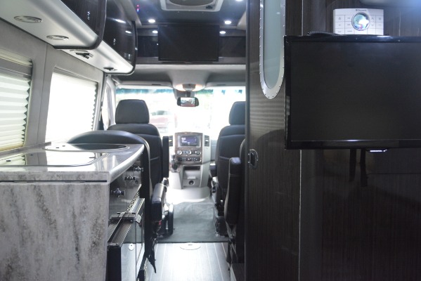 Used 2014 Mercedes-Benz Sprinter 3500 Airstream Lounge Extended for sale Sold at Bugatti of Greenwich in Greenwich CT 06830 22