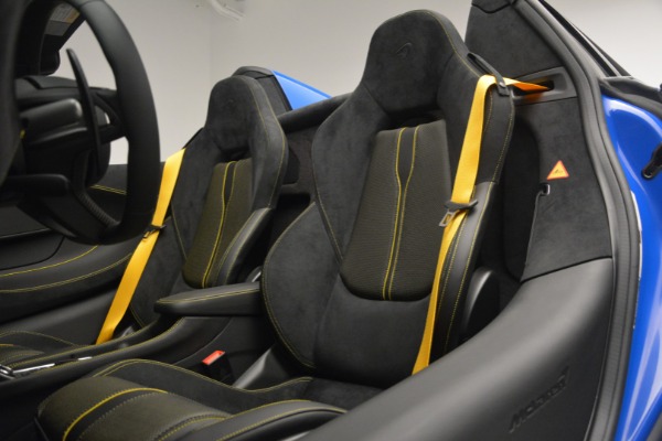 Used 2019 McLaren 570S Spider Convertible for sale $219,900 at Bugatti of Greenwich in Greenwich CT 06830 26