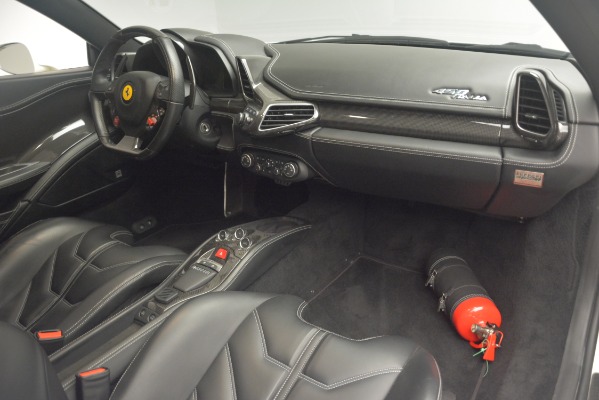 Used 2010 Ferrari 458 Italia for sale Sold at Bugatti of Greenwich in Greenwich CT 06830 17