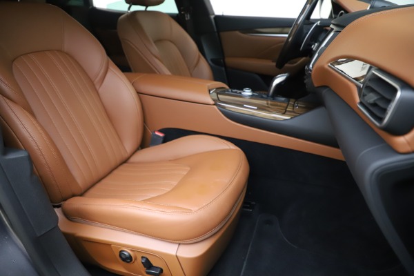 Used 2019 Maserati Levante Q4 GranLusso for sale Sold at Bugatti of Greenwich in Greenwich CT 06830 24