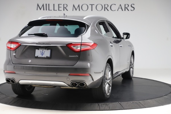 Used 2019 Maserati Levante Q4 GranLusso for sale Sold at Bugatti of Greenwich in Greenwich CT 06830 7