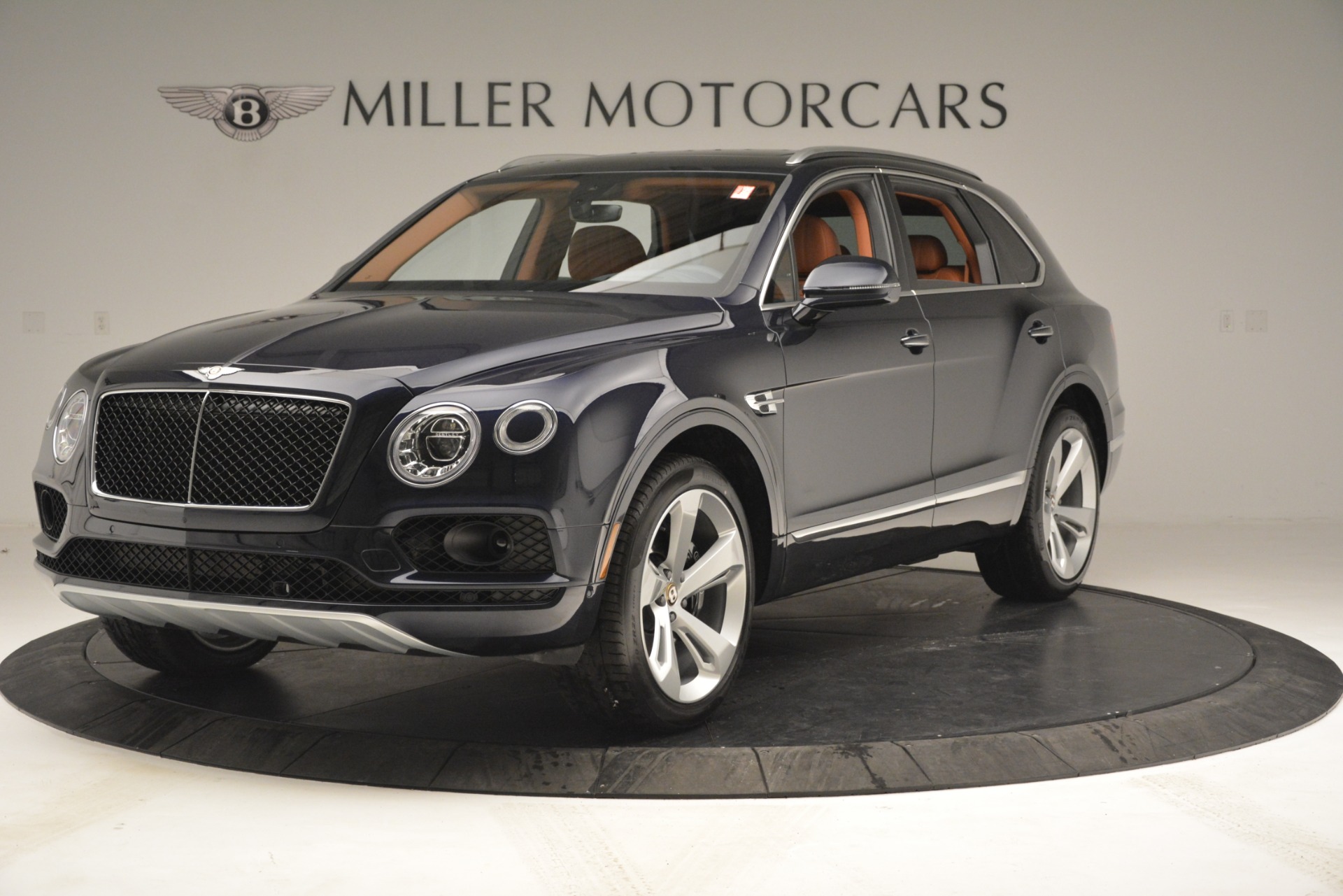 New 2019 Bentley Bentayga V8 for sale Sold at Bugatti of Greenwich in Greenwich CT 06830 1