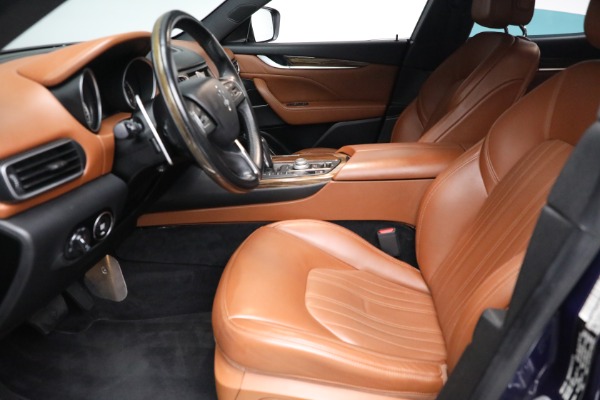 New 2019 Maserati Levante Q4 GranLusso for sale Sold at Bugatti of Greenwich in Greenwich CT 06830 14