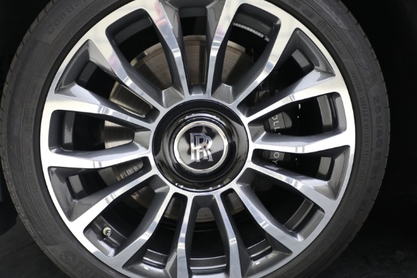 Used 2019 Rolls-Royce Dawn for sale $346,900 at Bugatti of Greenwich in Greenwich CT 06830 26