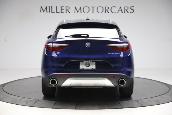 Used 2019 Alfa Romeo Stelvio Q4 for sale Sold at Bugatti of Greenwich in Greenwich CT 06830 6