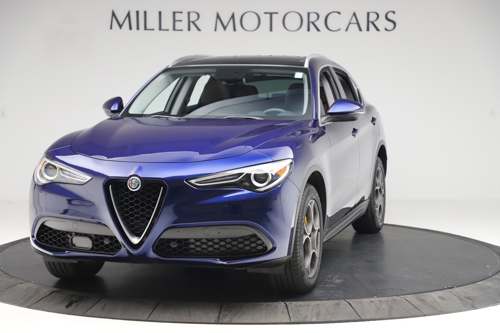 Used 2019 Alfa Romeo Stelvio Q4 for sale Sold at Bugatti of Greenwich in Greenwich CT 06830 1