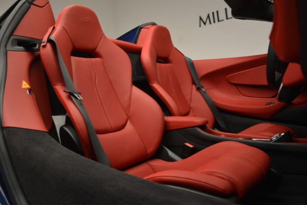 Used 2019 McLaren 570S Spider for sale $149,900 at Bugatti of Greenwich in Greenwich CT 06830 28