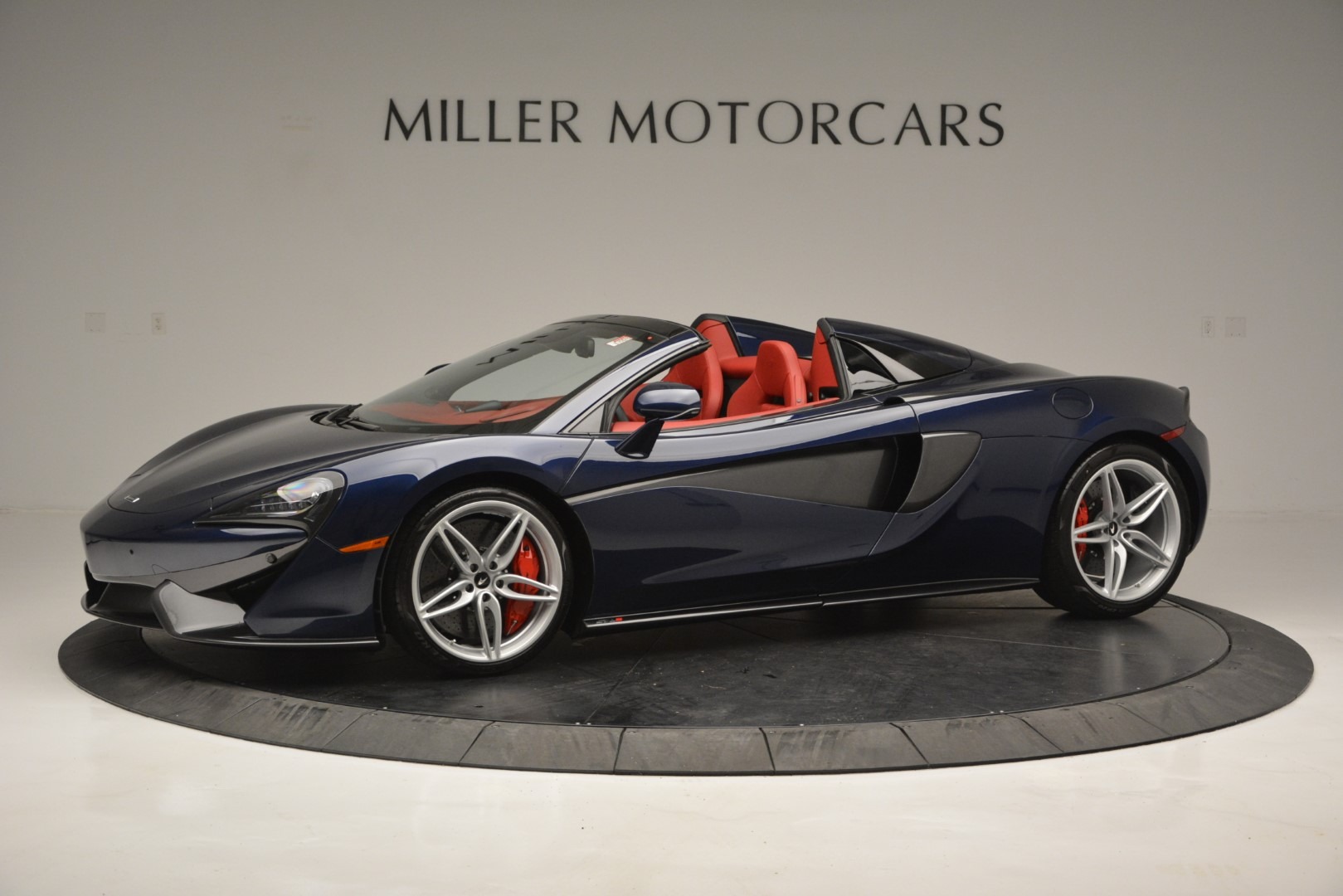 New 2019 McLaren 570S Spider Convertible for sale Sold at Bugatti of Greenwich in Greenwich CT 06830 1