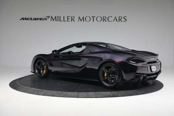 Used 2019 McLaren 570S Spider for sale Sold at Bugatti of Greenwich in Greenwich CT 06830 15