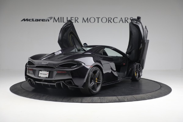 Used 2019 McLaren 570S Spider for sale Sold at Bugatti of Greenwich in Greenwich CT 06830 28