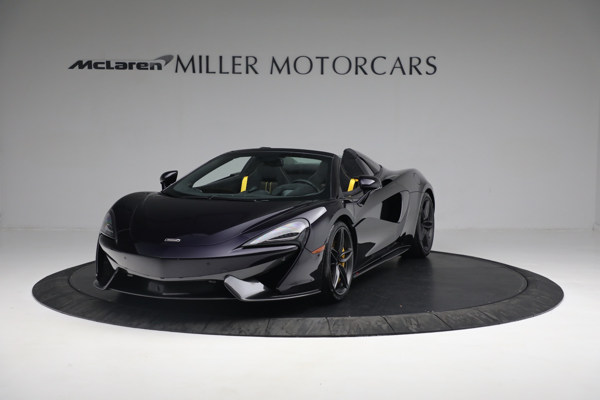 Used 2019 McLaren 570S Spider for sale Sold at Bugatti of Greenwich in Greenwich CT 06830 1