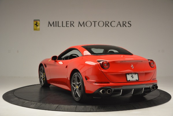 Used 2016 Ferrari California T for sale Sold at Bugatti of Greenwich in Greenwich CT 06830 17