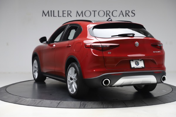 New 2019 Alfa Romeo Stelvio Ti Sport Q4 for sale Sold at Bugatti of Greenwich in Greenwich CT 06830 5