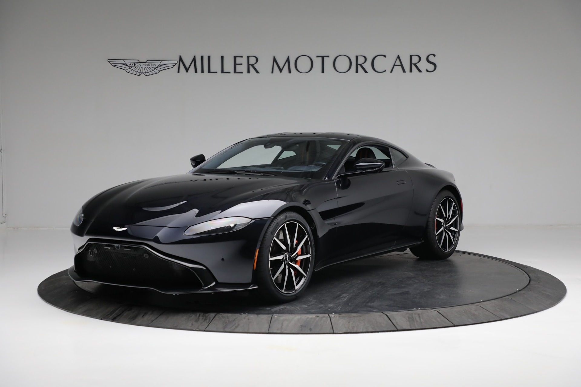 New 2019 Aston Martin Vantage for sale Sold at Bugatti of Greenwich in Greenwich CT 06830 1
