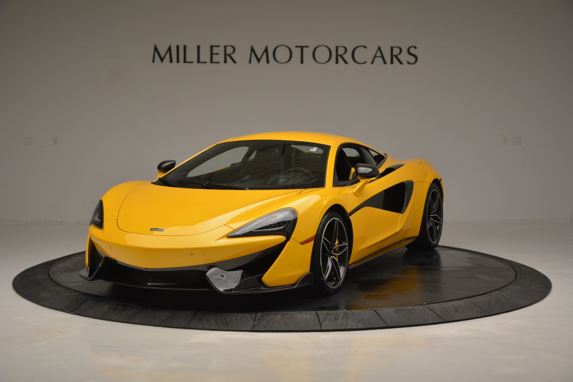 Used 2017 McLaren 570S for sale Sold at Bugatti of Greenwich in Greenwich CT 06830 1