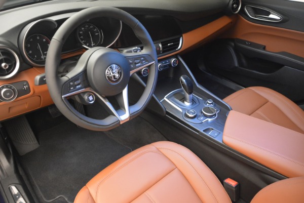 New 2019 Alfa Romeo Giulia Q4 for sale Sold at Bugatti of Greenwich in Greenwich CT 06830 15