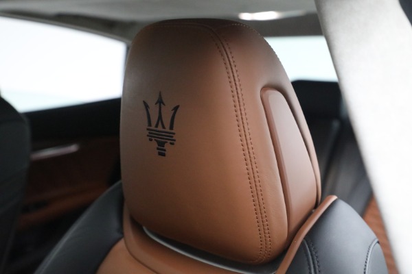 Used 2019 Maserati Quattroporte S Q4 GranLusso Edizione Nobile for sale Sold at Bugatti of Greenwich in Greenwich CT 06830 26