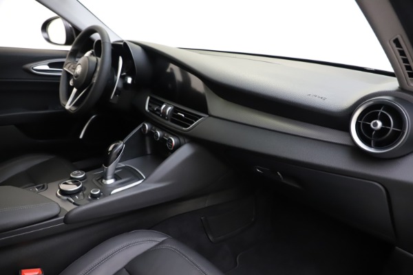 Used 2019 Alfa Romeo Giulia Sport Q4 for sale Sold at Bugatti of Greenwich in Greenwich CT 06830 22