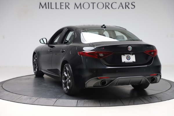 Used 2019 Alfa Romeo Giulia Sport Q4 for sale Sold at Bugatti of Greenwich in Greenwich CT 06830 5