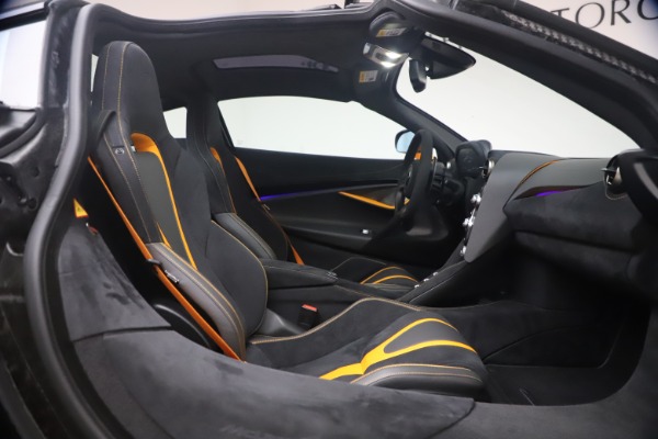 New 2019 McLaren 720S Coupe for sale Sold at Bugatti of Greenwich in Greenwich CT 06830 20